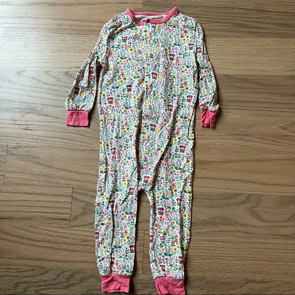 Magnetic Me Pajamas
